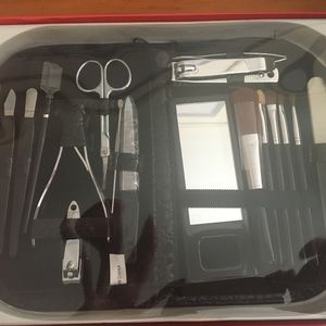 New Color Impact 19 piece Manicure Set